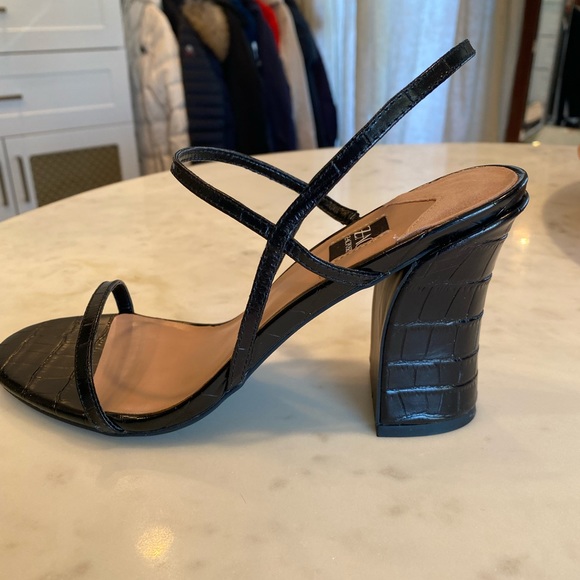 Zac Posen Black Heels - Picture 5 of 6